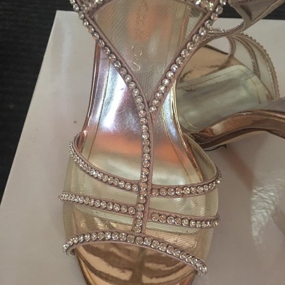 Shoes - Picture 3 of 3